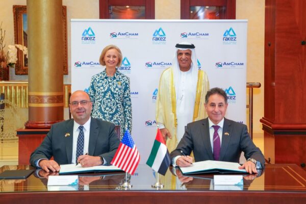 His Highness Sheikh Saud Bin Saqr Al Qasimi Hosts MoU Signing between AmCham Dubai and RAKEZ